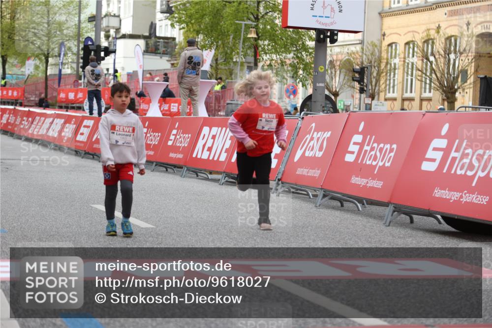25.04.2026 - Das Zehntel Strokosch-Dieckow http://msf.ph/oto/9618027 25.04.2026 09:11:24 Ziel 1427, 1901, 2549 meine-sportfotos.de