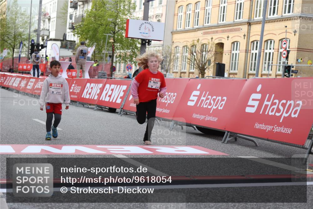 25.04.2026 - Das Zehntel Strokosch-Dieckow http://msf.ph/oto/9618054 25.04.2026 09:11:25 Ziel 1427, 1903, 2549 meine-sportfotos.de