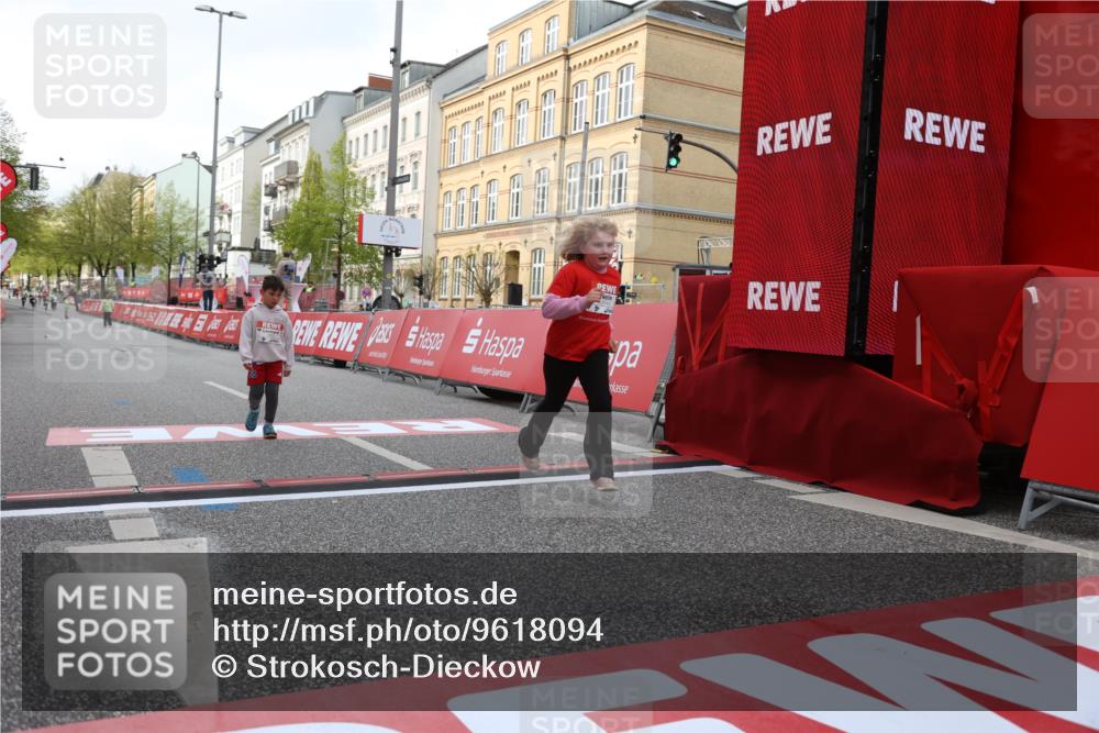 25.04.2026 - Das Zehntel Strokosch-Dieckow http://msf.ph/oto/9618094 25.04.2026 09:11:26 Ziel 1427, 1903, 2549 meine-sportfotos.de
