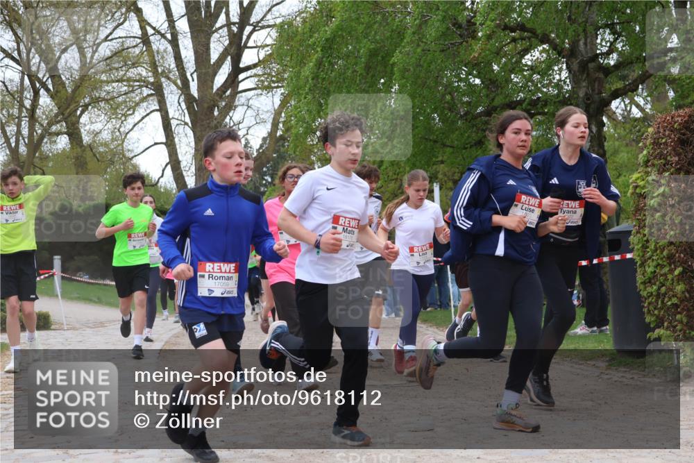 25.04.2026 - Das Zehntel Zöllner http://msf.ph/oto/9618112 25.04.2026 13:40:40 Laufen 17059, 18176 meine-sportfotos.de