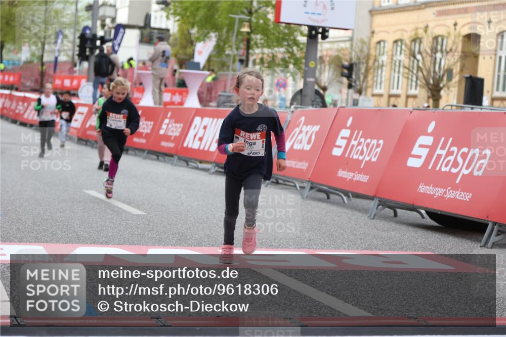 25.04.2026 - Das Zehntel Strokosch-Dieckow http://msf.ph/oto/9618306 25.04.2026 09:11:49 Ziel 3319 meine-sportfotos.de