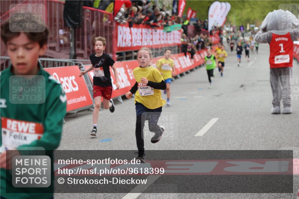 25.04.2026 - Das Zehntel Strokosch-Dieckow http://msf.ph/oto/9618399 25.04.2026 08:48:49 Ziel 1587, 2053, 3107, 3394, 3408, 3410, 3580 meine-sportfotos.de