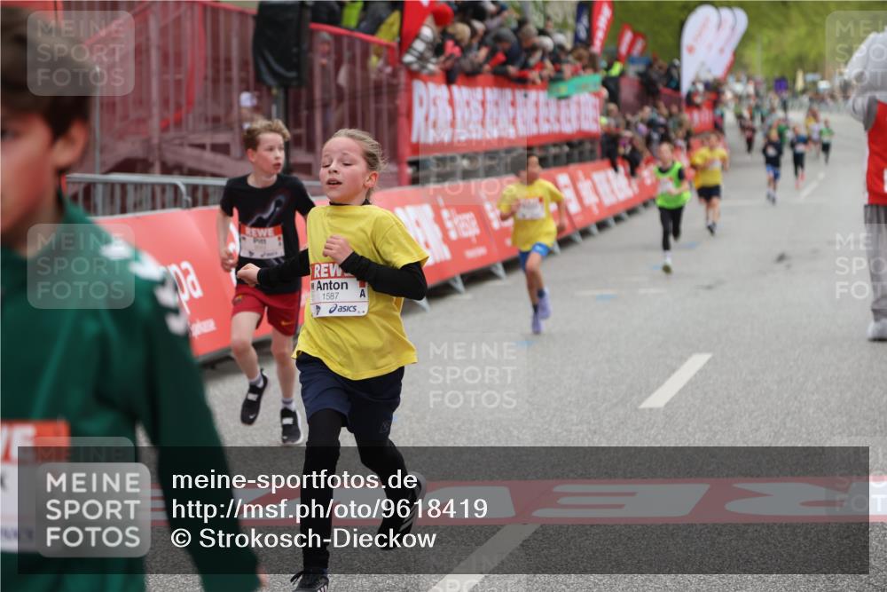 25.04.2026 - Das Zehntel Strokosch-Dieckow http://msf.ph/oto/9618419 25.04.2026 08:48:50 Ziel 1587, 2053, 3394, 3408, 3410, 3580 meine-sportfotos.de