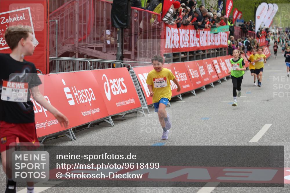 25.04.2026 - Das Zehntel Strokosch-Dieckow http://msf.ph/oto/9618499 25.04.2026 08:48:51 Ziel 1587, 2053, 2796, 3580 meine-sportfotos.de