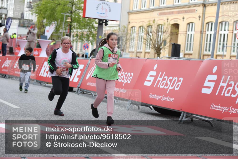 25.04.2026 - Das Zehntel Strokosch-Dieckow http://msf.ph/oto/9618502 25.04.2026 09:11:54 Ziel 1230, 1238, 3280 meine-sportfotos.de