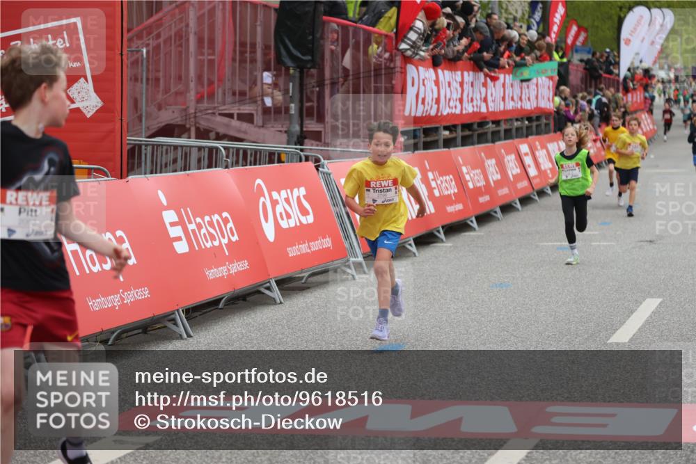 25.04.2026 - Das Zehntel Strokosch-Dieckow http://msf.ph/oto/9618516 25.04.2026 08:48:51 Ziel 1587, 2053, 2796, 3580 meine-sportfotos.de