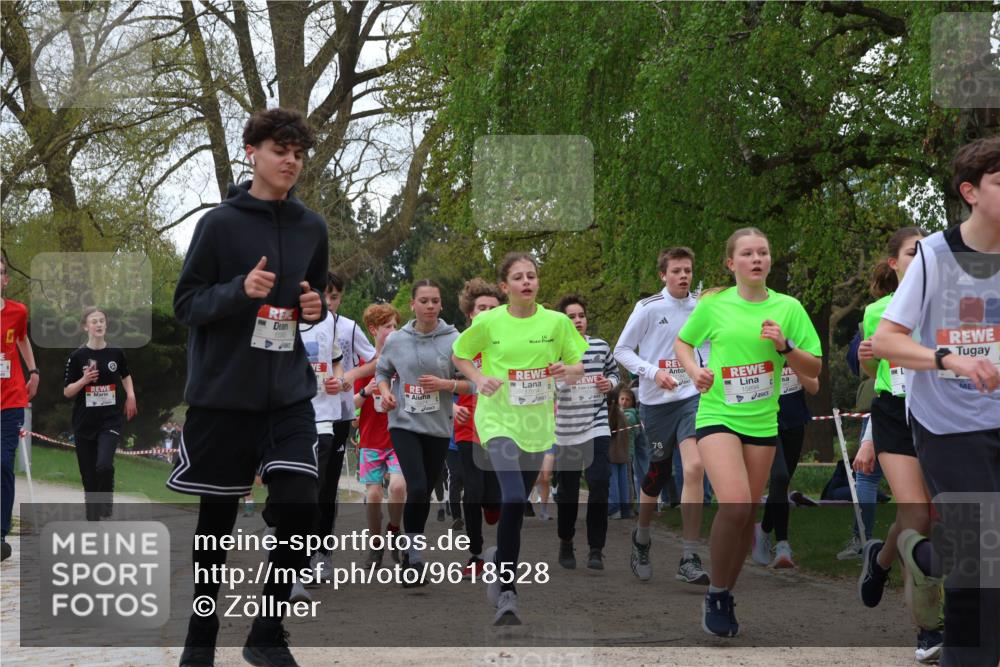 25.04.2026 - Das Zehntel Zöllner http://msf.ph/oto/9618528 25.04.2026 13:40:54 Laufen 9, 15345, 17954, 78, 164, 15894 meine-sportfotos.de