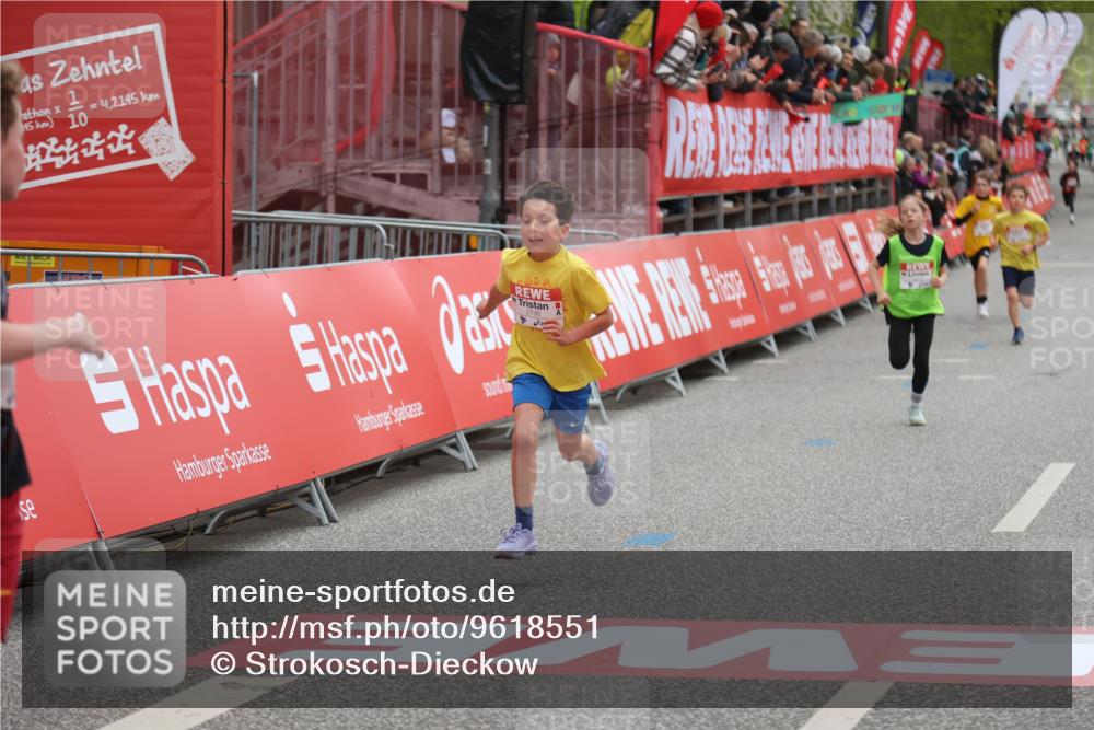25.04.2026 - Das Zehntel Strokosch-Dieckow http://msf.ph/oto/9618551 25.04.2026 08:48:52 Ziel 1587, 2053, 2796, 3580 meine-sportfotos.de