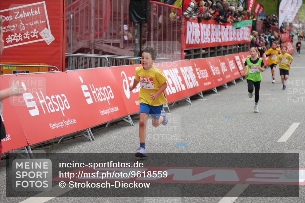 25.04.2026 - Das Zehntel Strokosch-Dieckow http://msf.ph/oto/9618559 25.04.2026 08:48:52 Ziel 1587, 2053, 2796, 3580 meine-sportfotos.de