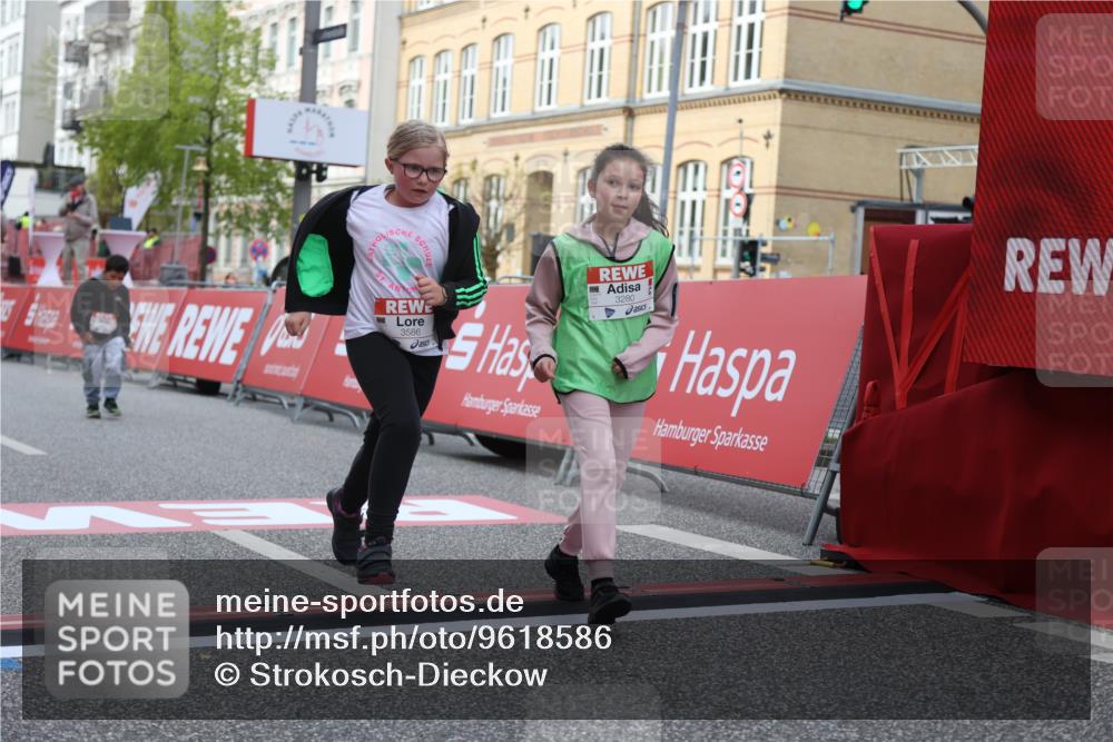 25.04.2026 - Das Zehntel Strokosch-Dieckow http://msf.ph/oto/9618586 25.04.2026 09:11:55 Ziel 1230, 1238, 3280 meine-sportfotos.de