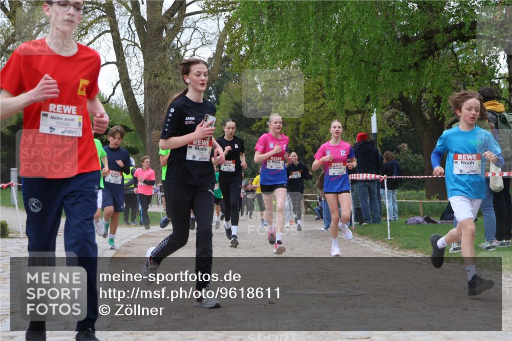 25.04.2026 - Das Zehntel Zöllner http://msf.ph/oto/9618611 25.04.2026 13:40:57 Laufen 16592, 17063, 12, 16830 meine-sportfotos.de