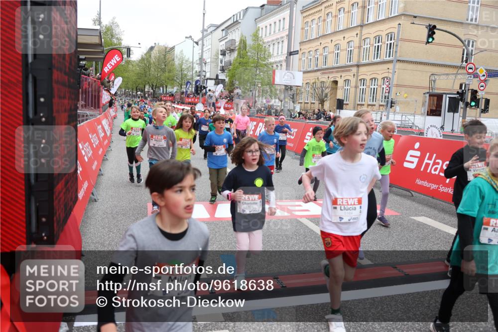25.04.2026 - Das Zehntel Strokosch-Dieckow http://msf.ph/oto/9618638 25.04.2026 11:00:52 Ziel 5026, 5075, 5078, 5164, 5238, 5297, 5301, 5358, 5460, 5767, 5860, 6257, 6261, 6270, 6274, 6305, 6306, 6387, 6427, 6556, 6608, 6654, 6661, 6671, 6742, 7033, 7057, 7066, 7076, 7081, 7535, 7559, 7657, 7761, 7876 meine-sportfotos.de