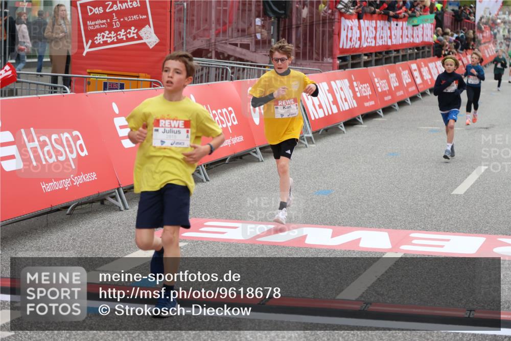 25.04.2026 - Das Zehntel Strokosch-Dieckow http://msf.ph/oto/9618678 25.04.2026 08:48:57 Ziel 2053, 2058, 2796, 2815, 3222 meine-sportfotos.de