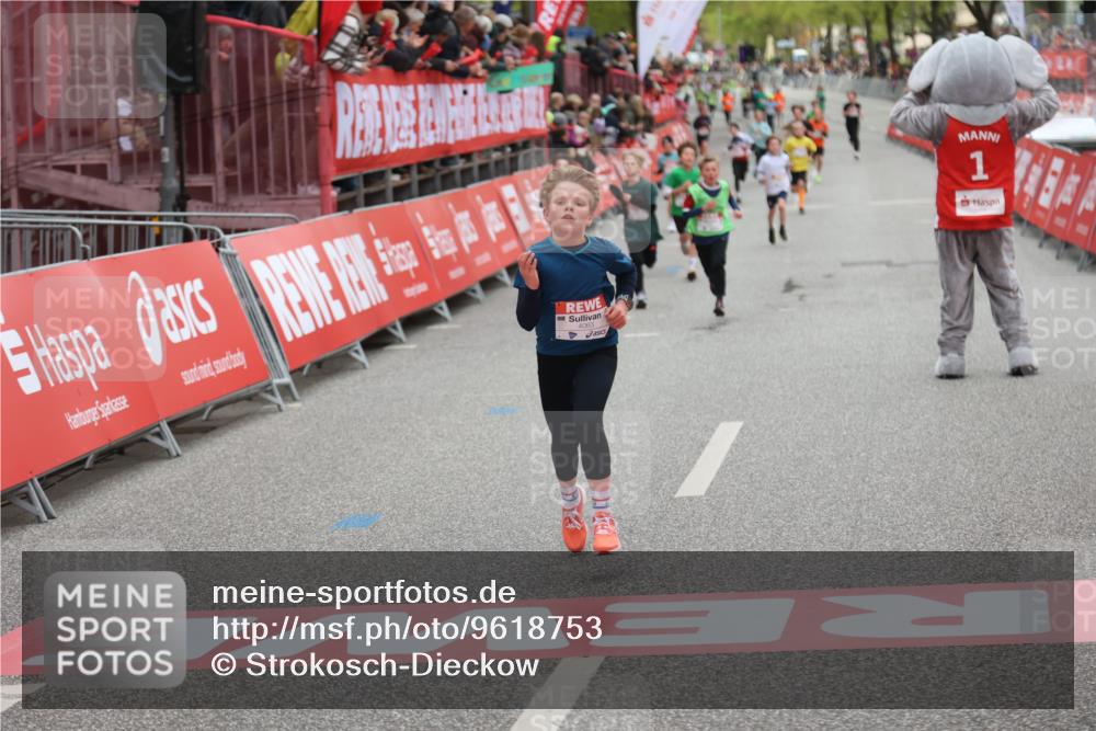 25.04.2026 - Das Zehntel Strokosch-Dieckow http://msf.ph/oto/9618753 25.04.2026 08:49:01 Ziel 2058, 2815, 3222, 3574, 4063 meine-sportfotos.de
