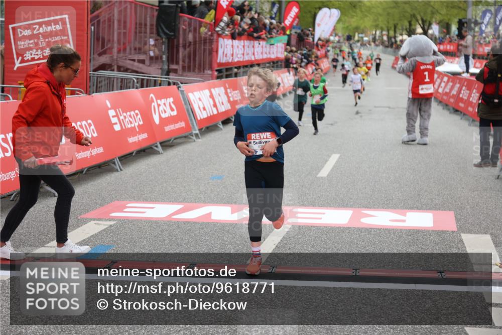 25.04.2026 - Das Zehntel Strokosch-Dieckow http://msf.ph/oto/9618771 25.04.2026 08:49:02 Ziel 2058, 2815, 3574, 4063 meine-sportfotos.de