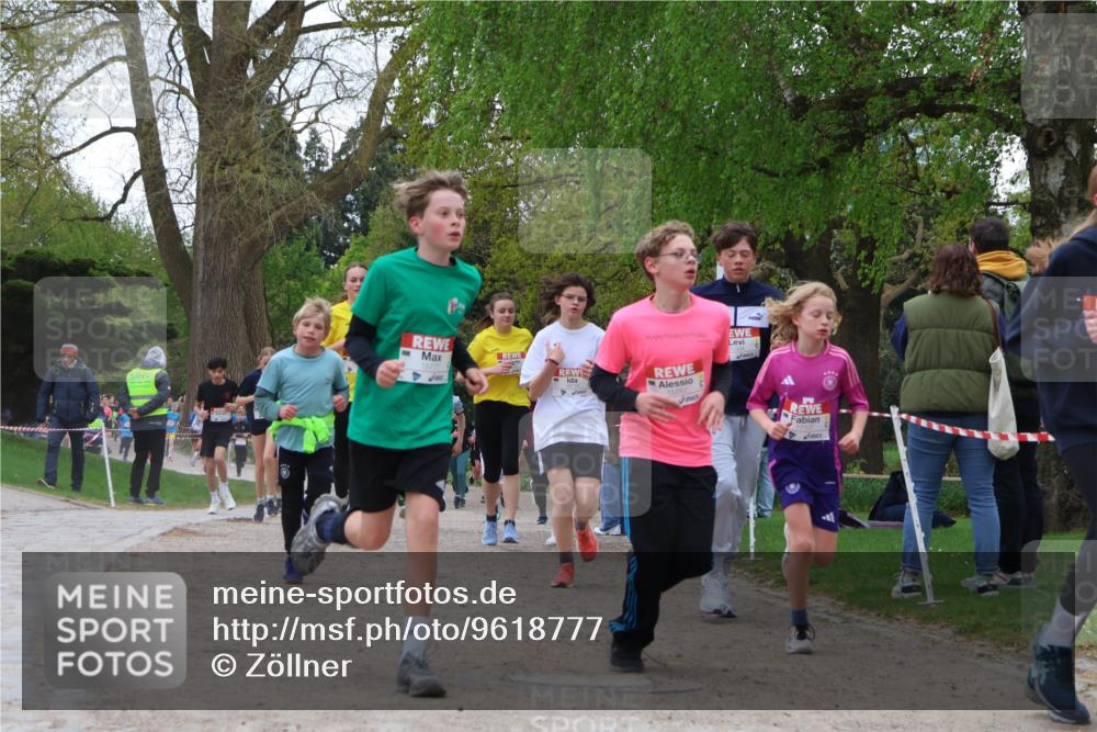 25.04.2026 - Das Zehntel Zöllner http://msf.ph/oto/9618777 25.04.2026 13:41:03 Laufen 15777, 90 meine-sportfotos.de