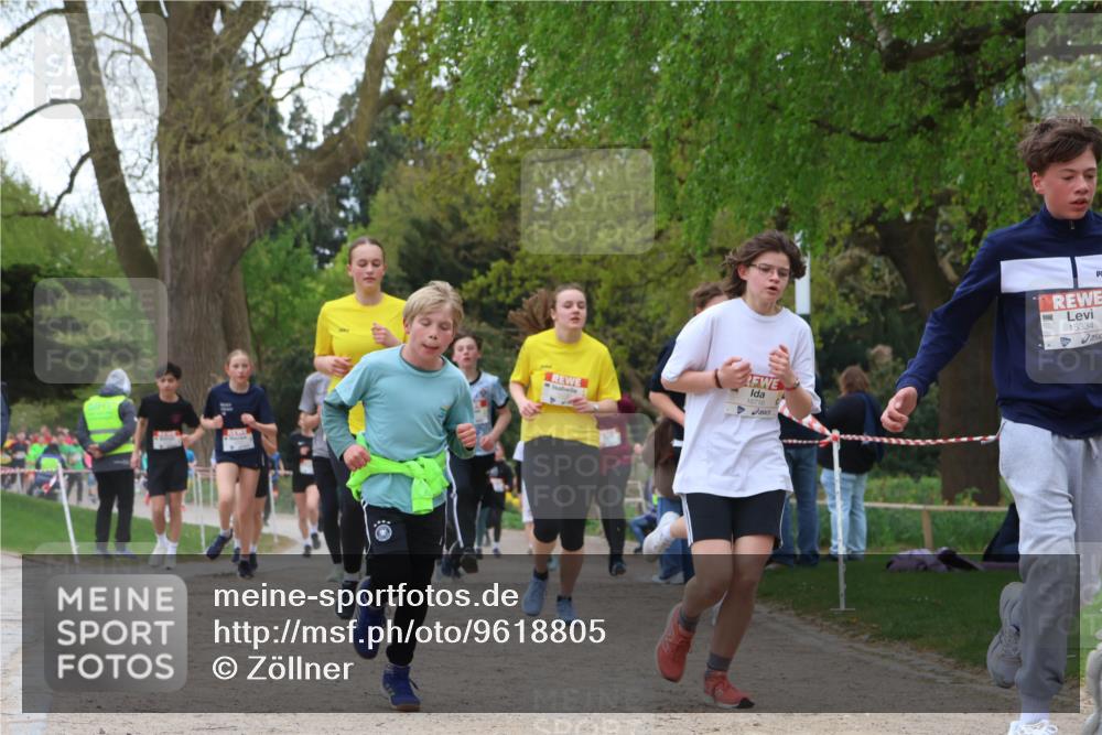 25.04.2026 - Das Zehntel Zöllner http://msf.ph/oto/9618805 25.04.2026 13:41:04 Laufen 16716, 15334 meine-sportfotos.de