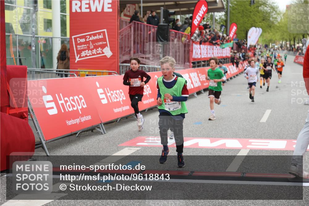 25.04.2026 - Das Zehntel Strokosch-Dieckow http://msf.ph/oto/9618843 25.04.2026 08:49:06 Ziel 1696, 3302, 3574, 3699, 4063 meine-sportfotos.de