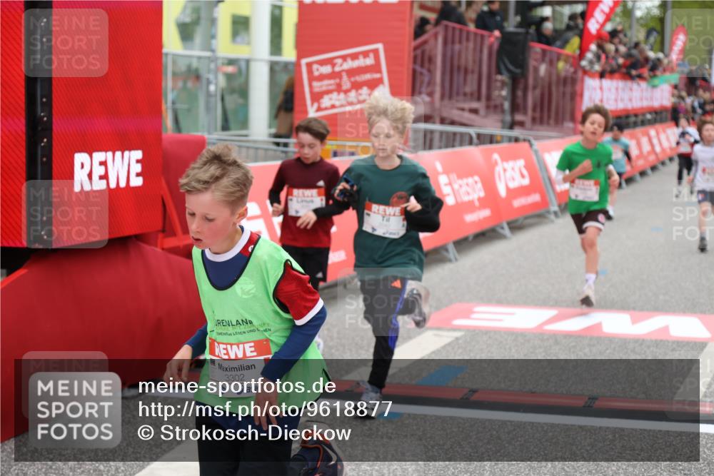 25.04.2026 - Das Zehntel Strokosch-Dieckow http://msf.ph/oto/9618877 25.04.2026 08:49:07 Ziel 1696, 3302, 3567, 3699, 4063 meine-sportfotos.de