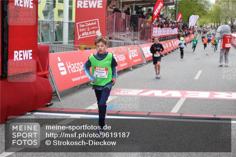 25.04.2026 - Das Zehntel Strokosch-Dieckow http://msf.ph/oto/9619187 25.04.2026 08:49:18 Ziel 1788, 1794, 1858, 2777, 3328, 3672 meine-sportfotos.de