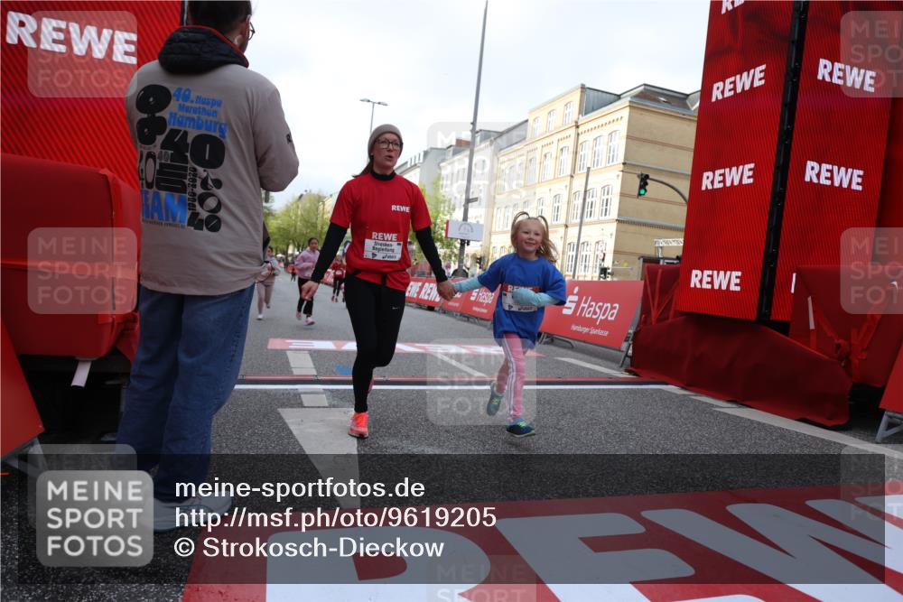25.04.2026 - Das Zehntel Strokosch-Dieckow http://msf.ph/oto/9619205 25.04.2026 09:12:30 Ziel 2080, 2667, 2678 meine-sportfotos.de
