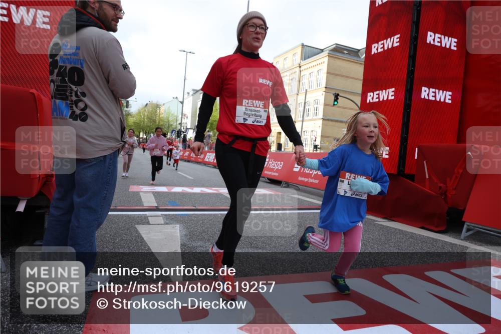 25.04.2026 - Das Zehntel Strokosch-Dieckow http://msf.ph/oto/9619257 25.04.2026 09:12:31 Ziel 2080, 2667, 2678, 3270 meine-sportfotos.de