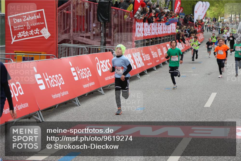 25.04.2026 - Das Zehntel Strokosch-Dieckow http://msf.ph/oto/9619274 25.04.2026 08:49:21 Ziel 1194, 1858, 3328, 3672 meine-sportfotos.de