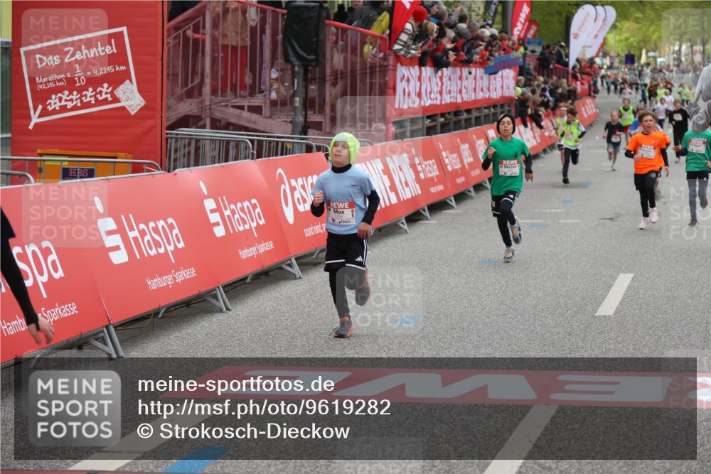 25.04.2026 - Das Zehntel Strokosch-Dieckow http://msf.ph/oto/9619282 25.04.2026 08:49:21 Ziel 1194, 1858, 3328, 3672 meine-sportfotos.de
