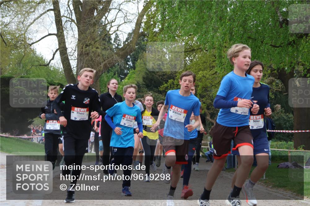25.04.2026 - Das Zehntel Zöllner http://msf.ph/oto/9619298 25.04.2026 13:41:19 Laufen 16040, 16839, 17, 17844, 17854, 15972 meine-sportfotos.de