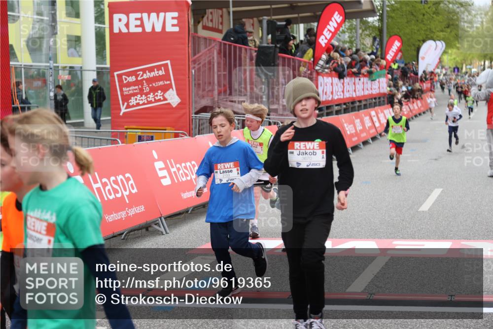 25.04.2026 - Das Zehntel Strokosch-Dieckow http://msf.ph/oto/9619365 25.04.2026 08:49:28 Ziel 1194, 1727, 2153, 2502, 3043, 3223, 3238, 3602, 3608, 3670 meine-sportfotos.de