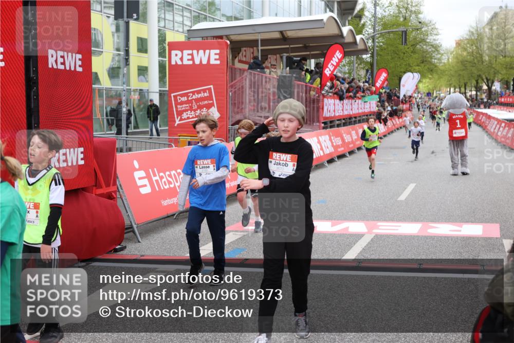 25.04.2026 - Das Zehntel Strokosch-Dieckow http://msf.ph/oto/9619373 25.04.2026 08:49:29 Ziel 1727, 2153, 2502, 3043, 3223, 3238, 3252, 3602, 3608, 3670 meine-sportfotos.de