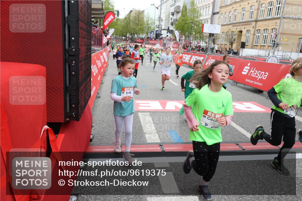 25.04.2026 - Das Zehntel Strokosch-Dieckow http://msf.ph/oto/9619375 25.04.2026 11:00:40 Ziel 5233, 5240, 5245, 5248, 5343, 5352, 5353, 5635, 5690, 5836, 5960, 6091, 6438, 6632, 6669, 6686, 6874, 6945, 7054, 7067, 7361, 7465, 7479, 7660, 7825, 7859 meine-sportfotos.de