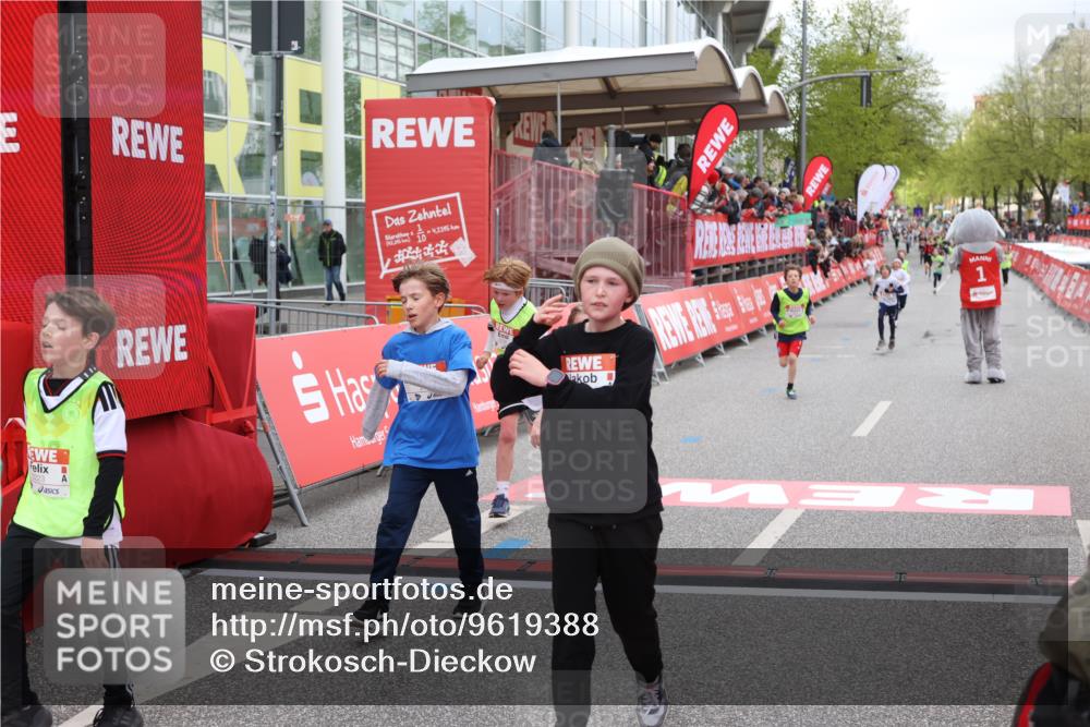 25.04.2026 - Das Zehntel Strokosch-Dieckow http://msf.ph/oto/9619388 25.04.2026 08:49:29 Ziel 1727, 2153, 2502, 3043, 3223, 3238, 3252, 3602, 3608, 3670 meine-sportfotos.de
