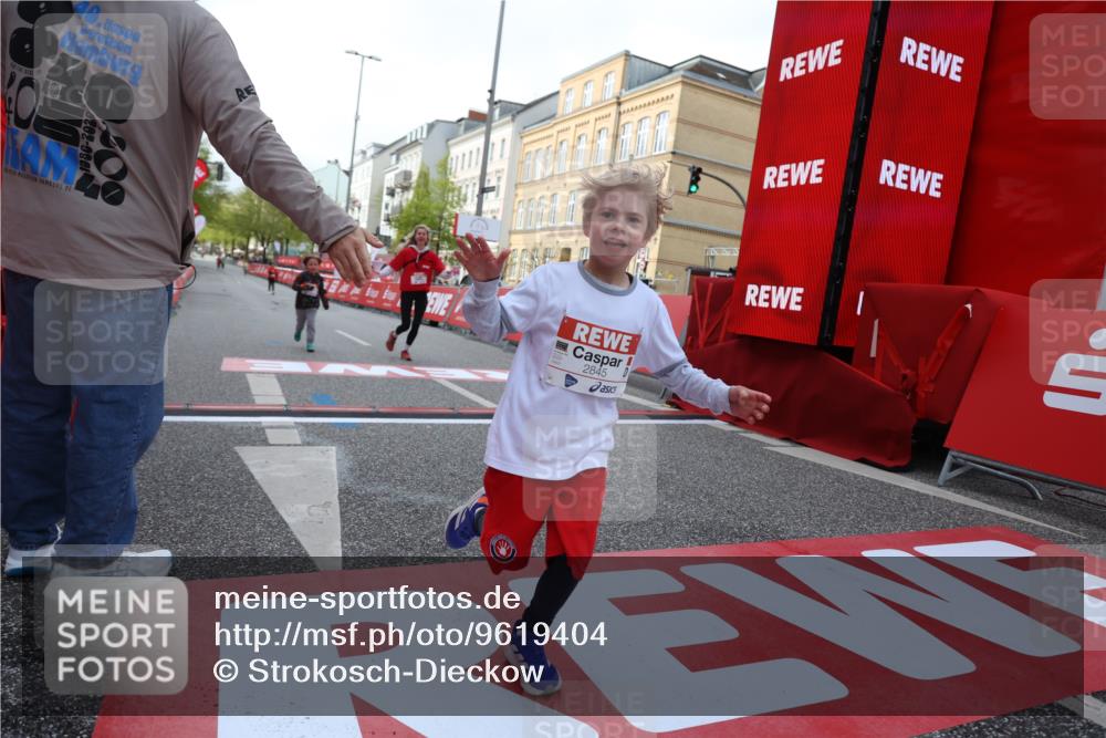 25.04.2026 - Das Zehntel Strokosch-Dieckow http://msf.ph/oto/9619404 25.04.2026 09:12:35 Ziel 2080, 2667, 2678, 2845, 3270, 3879 meine-sportfotos.de