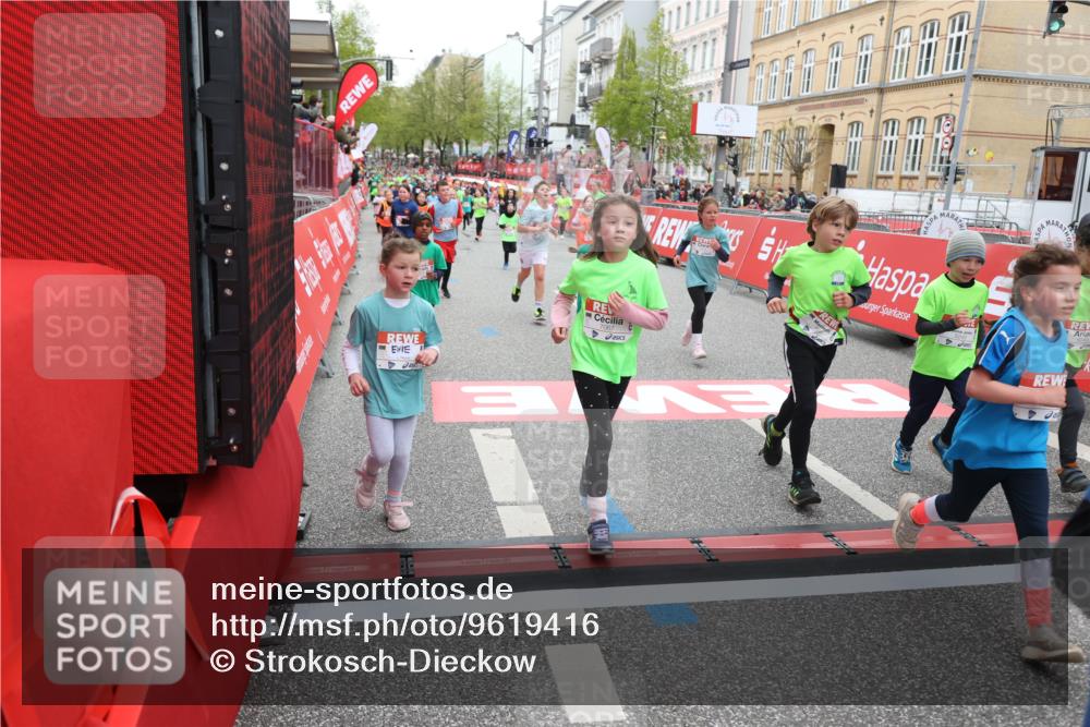 25.04.2026 - Das Zehntel Strokosch-Dieckow http://msf.ph/oto/9619416 25.04.2026 11:00:39 Ziel 5233, 5240, 5245, 5248, 5343, 5352, 5353, 5635, 5690, 5836, 5960, 5995, 6091, 6438, 6632, 6669, 6686, 6874, 6945, 7017, 7054, 7067, 7296, 7410, 7465, 7479, 7660, 7800, 7825, 7859 meine-sportfotos.de