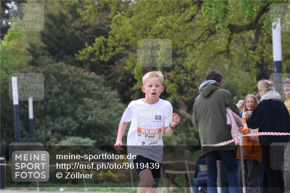 25.04.2026 - Das Zehntel Zöllner http://msf.ph/oto/9619439 25.04.2026 11:38:07 Laufen 10883 meine-sportfotos.de