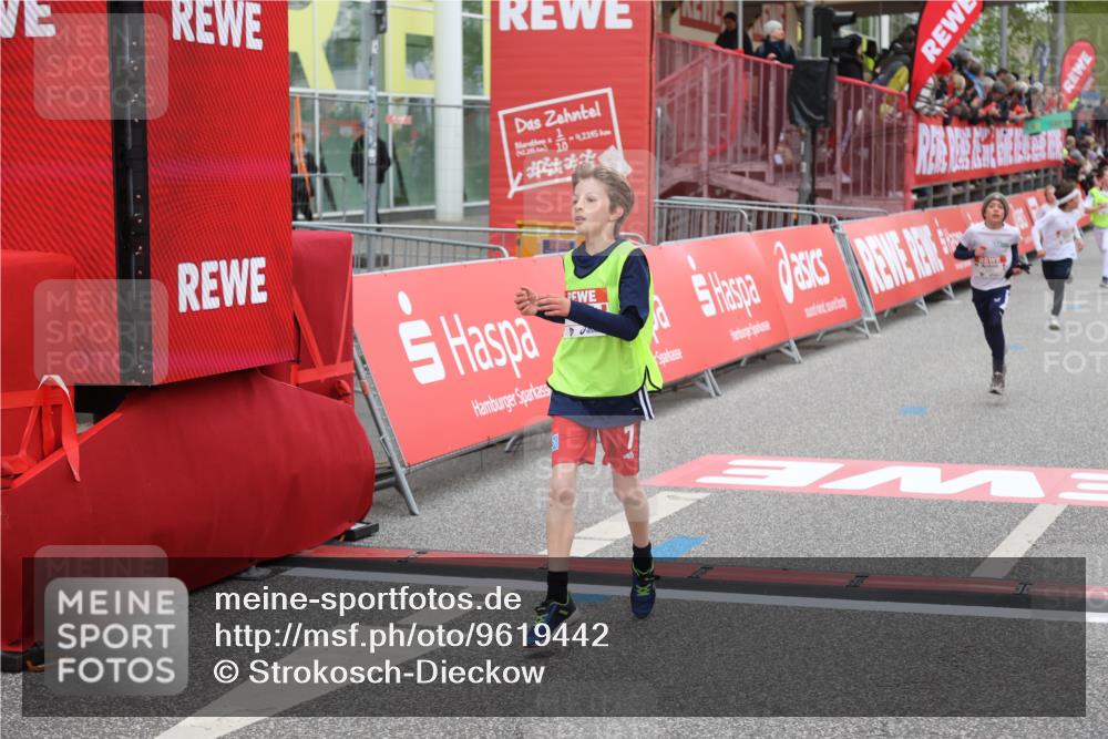 25.04.2026 - Das Zehntel Strokosch-Dieckow http://msf.ph/oto/9619442 25.04.2026 08:49:32 Ziel 2153, 3043, 3223, 3238, 3252, 3563, 3602, 3670 meine-sportfotos.de