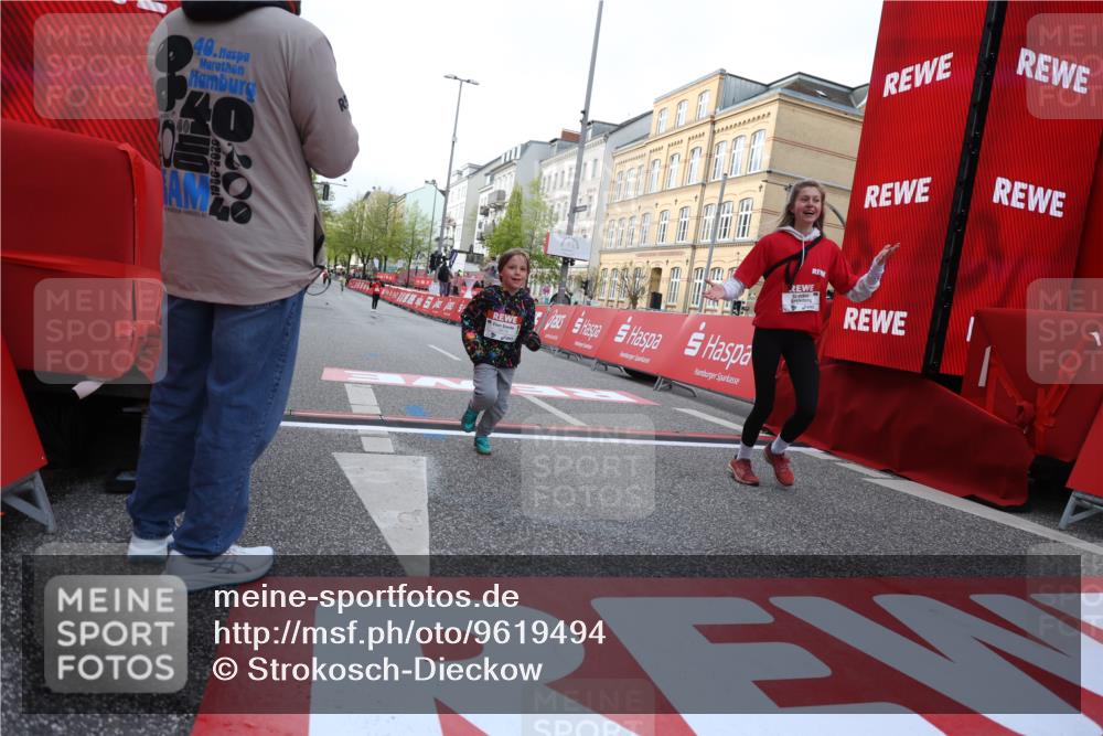 25.04.2026 - Das Zehntel Strokosch-Dieckow http://msf.ph/oto/9619494 25.04.2026 09:12:37 Ziel 2667, 2678, 2845, 3270, 3879 meine-sportfotos.de