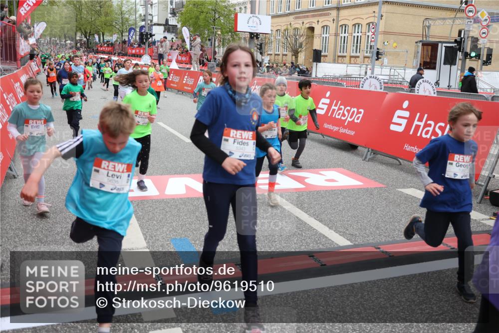 25.04.2026 - Das Zehntel Strokosch-Dieckow http://msf.ph/oto/9619510 25.04.2026 11:00:39 Ziel 5233, 5240, 5245, 5248, 5343, 5352, 5353, 5635, 5690, 5836, 5960, 5995, 6091, 6438, 6632, 6669, 6686, 6874, 6945, 7017, 7054, 7067, 7296, 7410, 7465, 7479, 7660, 7800, 7825, 7859 meine-sportfotos.de