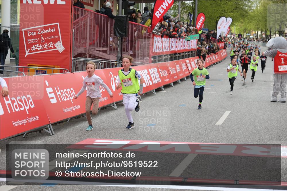 25.04.2026 - Das Zehntel Strokosch-Dieckow http://msf.ph/oto/9619522 25.04.2026 08:49:35 Ziel 3043, 3238, 3252, 3551, 3563 meine-sportfotos.de