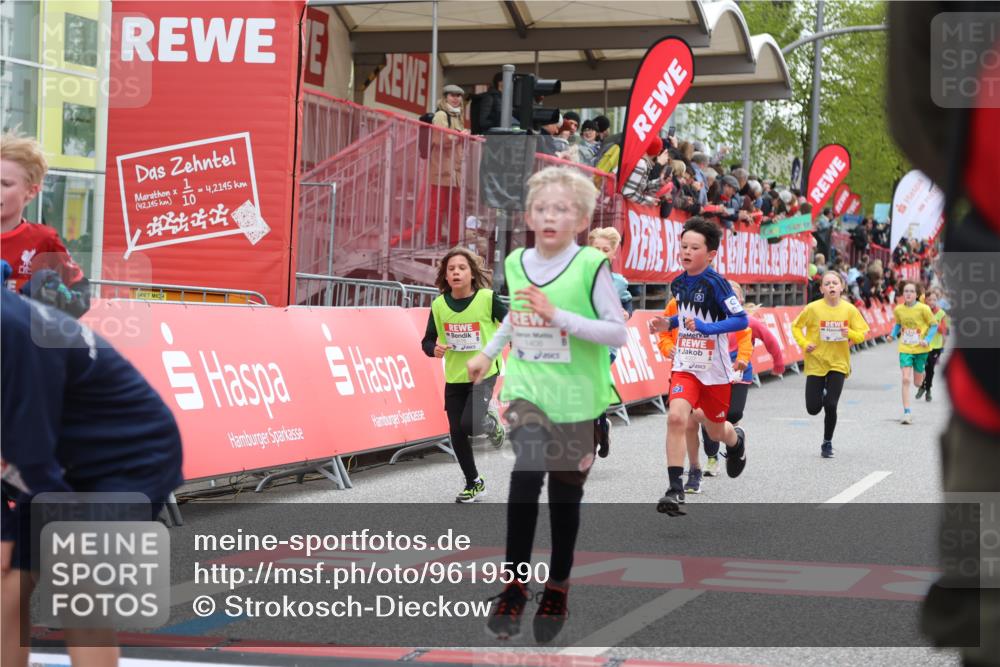 25.04.2026 - Das Zehntel Strokosch-Dieckow http://msf.ph/oto/9619590 25.04.2026 08:50:06 Ziel 1023, 1026, 1153, 1208, 1312, 1408, 1870, 2172, 2176, 3176, 3588, 3598, 3599, 4007, 4010 meine-sportfotos.de