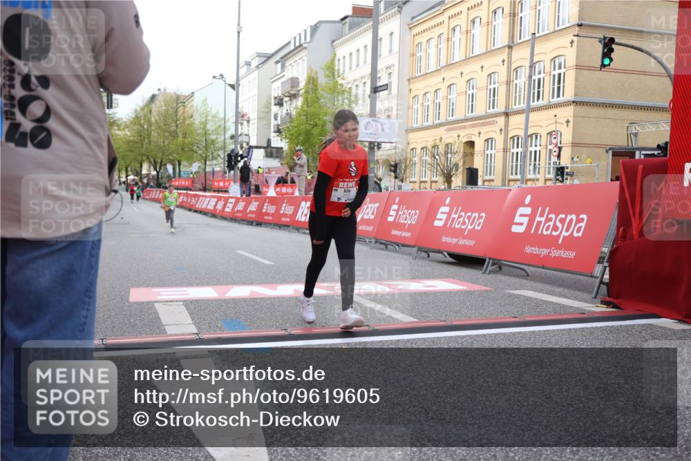 25.04.2026 - Das Zehntel Strokosch-Dieckow http://msf.ph/oto/9619605 25.04.2026 09:12:47 Ziel 2638 meine-sportfotos.de