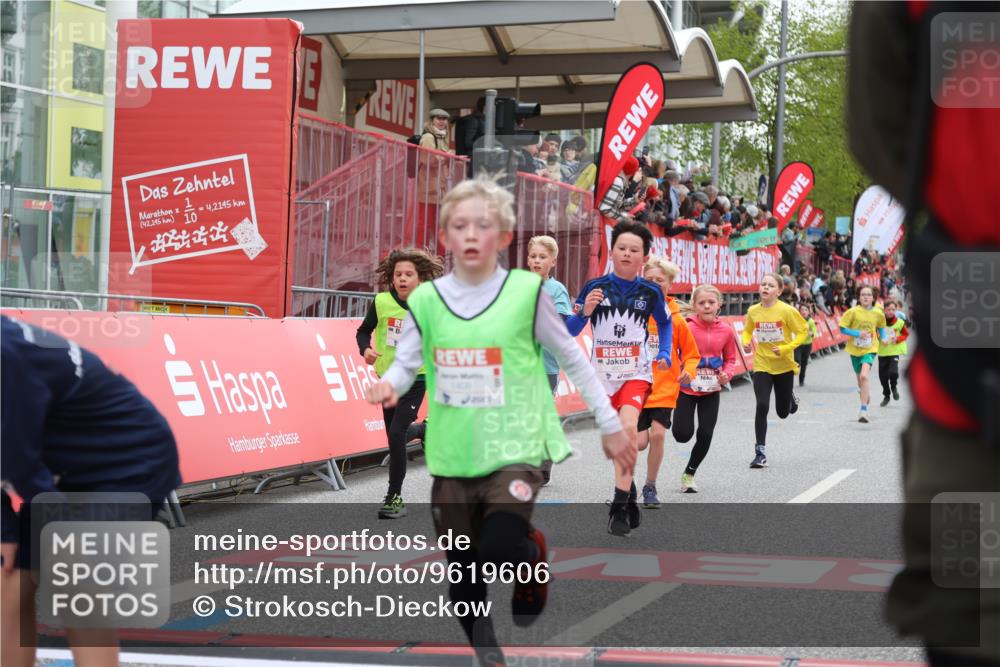 25.04.2026 - Das Zehntel Strokosch-Dieckow http://msf.ph/oto/9619606 25.04.2026 08:50:07 Ziel 1023, 1026, 1153, 1208, 1312, 1408, 1870, 2172, 2176, 2811, 3176, 4007, 4010 meine-sportfotos.de