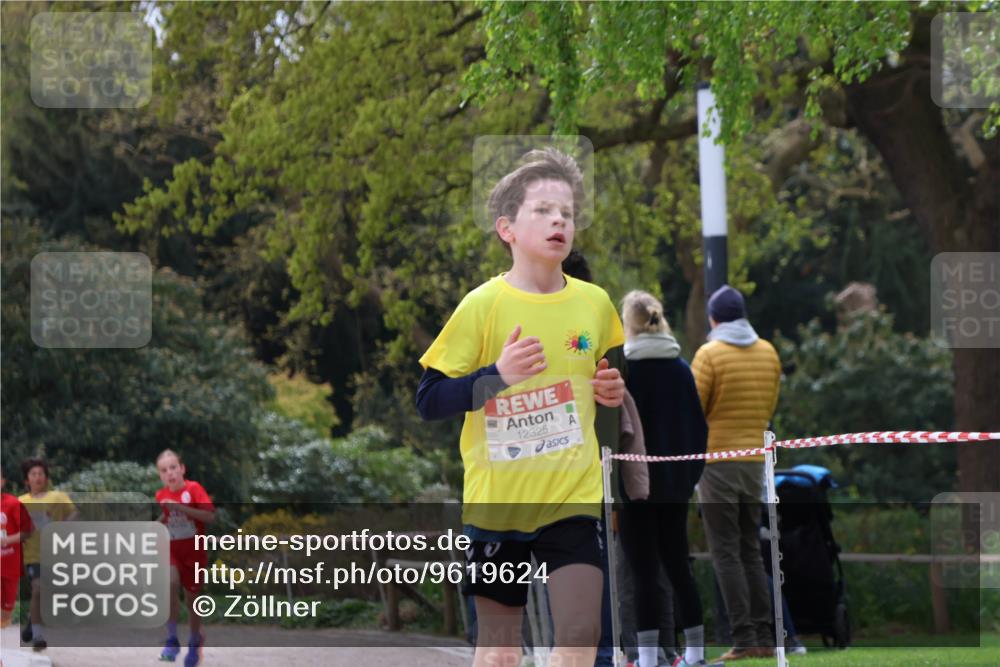 25.04.2026 - Das Zehntel Zöllner http://msf.ph/oto/9619624 25.04.2026 11:38:25 Laufen 12325 meine-sportfotos.de