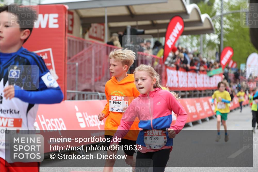 25.04.2026 - Das Zehntel Strokosch-Dieckow http://msf.ph/oto/9619633 25.04.2026 08:50:08 Ziel 1023, 1026, 1153, 1208, 1312, 1408, 1870, 2172, 2176, 2811, 3176, 4007, 4010 meine-sportfotos.de