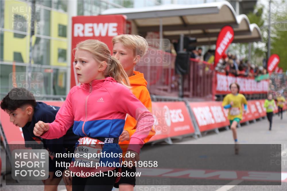 25.04.2026 - Das Zehntel Strokosch-Dieckow http://msf.ph/oto/9619658 25.04.2026 08:50:09 Ziel 1023, 1026, 1153, 1208, 1294, 1312, 1408, 1870, 2172, 2176, 2788, 2811, 3176, 4007, 4010 meine-sportfotos.de