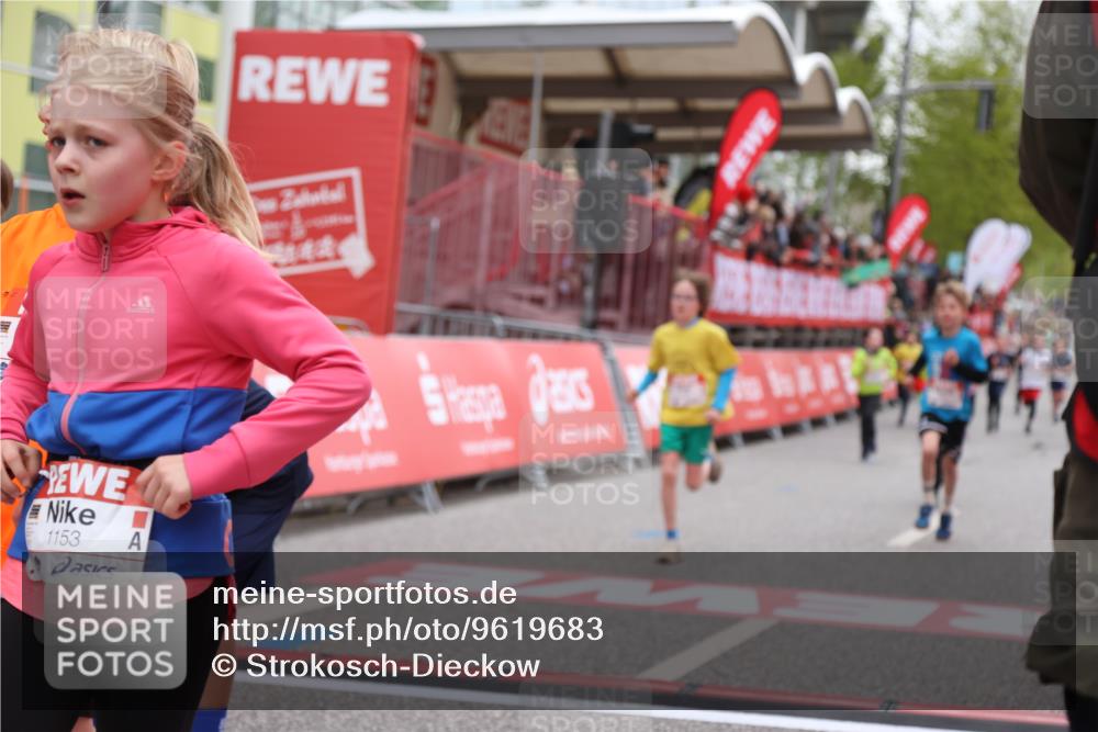 25.04.2026 - Das Zehntel Strokosch-Dieckow http://msf.ph/oto/9619683 25.04.2026 08:50:10 Ziel 1023, 1026, 1153, 1294, 1408, 1870, 2172, 2176, 2788, 2811, 3176, 4007, 4010 meine-sportfotos.de