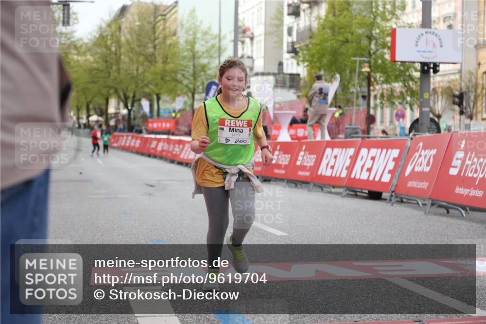 25.04.2026 - Das Zehntel Strokosch-Dieckow http://msf.ph/oto/9619704 25.04.2026 09:12:52 Ziel 2638 meine-sportfotos.de