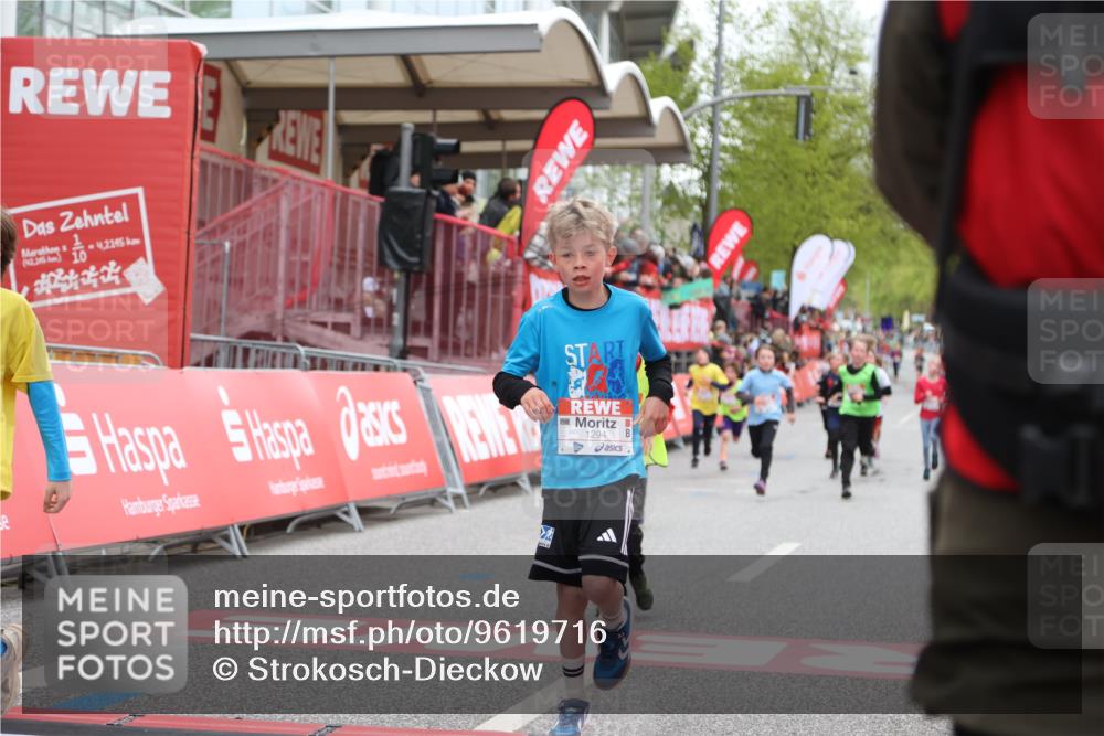 25.04.2026 - Das Zehntel Strokosch-Dieckow http://msf.ph/oto/9619716 25.04.2026 08:50:11 Ziel 1023, 1026, 1153, 1294, 1408, 2172, 2176, 2788, 2811, 3169, 3176, 4007, 4010 meine-sportfotos.de