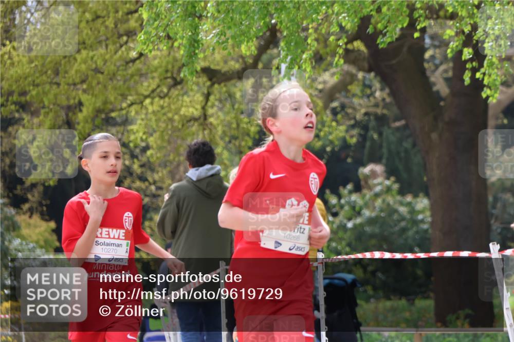 25.04.2026 - Das Zehntel Zöllner http://msf.ph/oto/9619729 25.04.2026 11:38:32 Laufen 10270, 10268 meine-sportfotos.de
